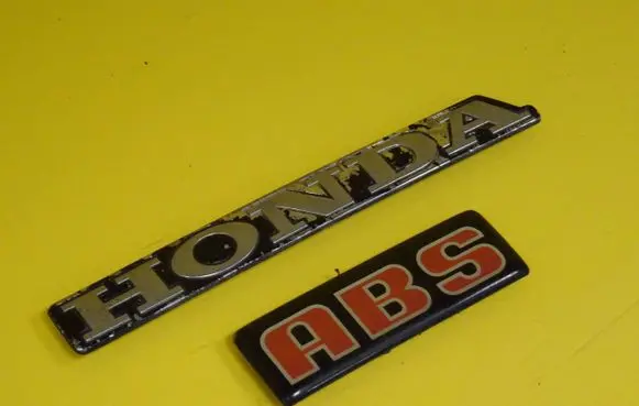 Honda Civic Manufacturers badge/model letters 