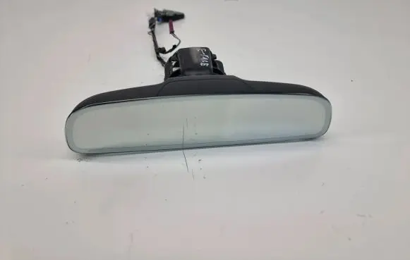 Rear view mirror (interior)