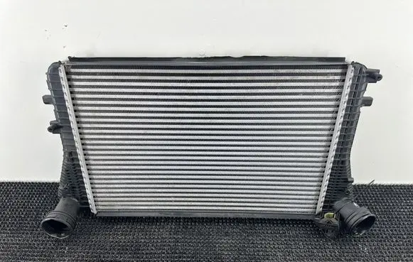 Audi A3 S3 8P Intercooler radiator 1K0145803S