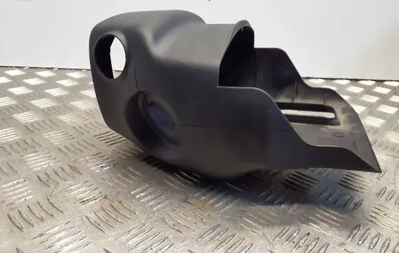 Toyota Yaris Steering wheel trim 