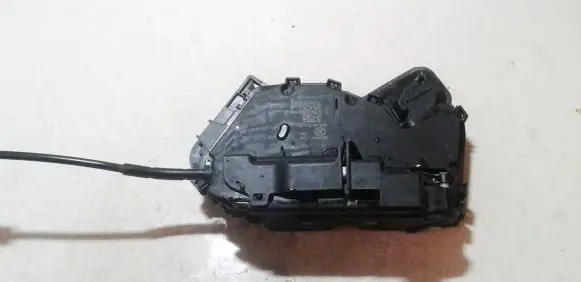 Skoda Karoq Front door lock 5TC837015