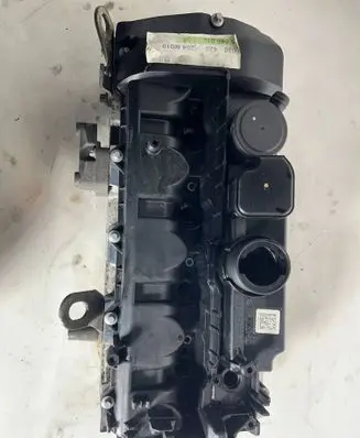 Mercedes-Benz Sprinter W906 Engine head a6460101420 1558ch058