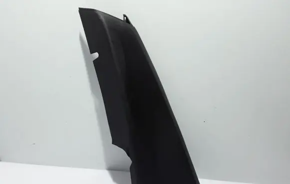 (D)pillar trim (top)