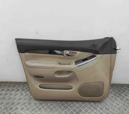 Toyota Land Cruiser (J120) Front door card panel trim 67764X1M00 676206A100A0