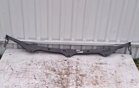 Mercedes-Benz C W205 Wiper trim A2058690007