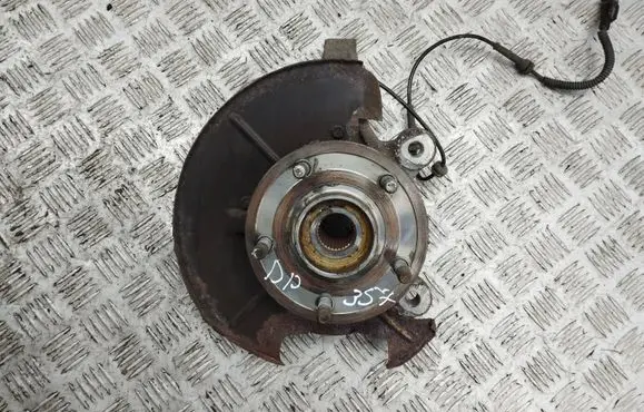 Chrysler Voyager Front wheel hub 04743576AB