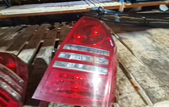 Chrysler 300 - 300C Rear/tail lights