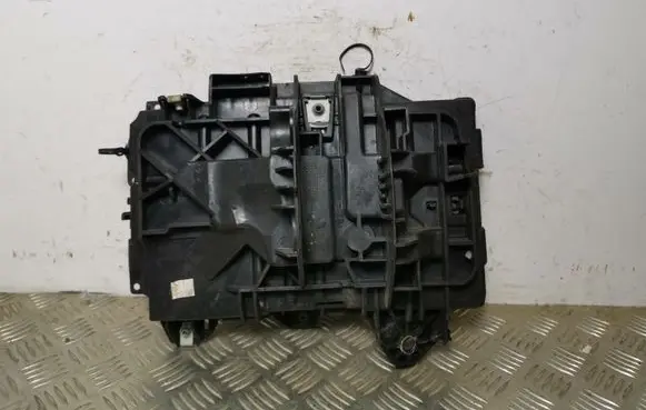 Jeep Cherokee Battery tray 