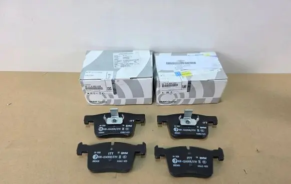 BMW 5 G30 G31 G38 Brake pads (front) 