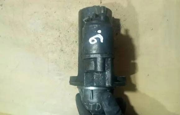 Volvo S80 Starter motor 0001109041