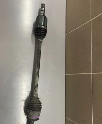 Subaru Legacy Front driveshaft 