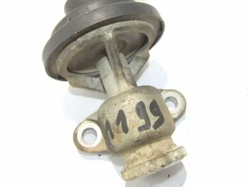 Volkswagen Caddy EGR valve 038131501AG