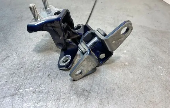 Mitsubishi Outlander Rear door hinge set A04B83