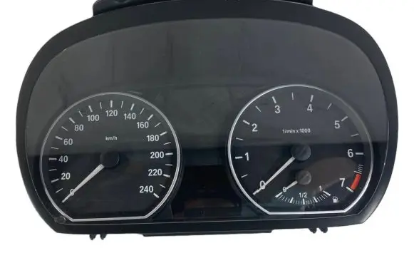 BMW 1 E81 E87 Speedometer (instrument cluster) 9141468
