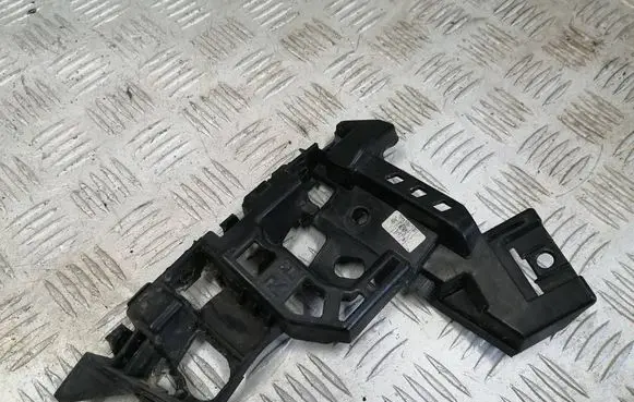 Opel Astra K Front bumper mounting bracket 39020433