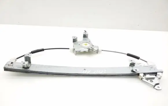 Nissan Leaf I (ZE0) Front window lifting mechanism without motor