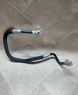 Audi A6 S6 C6 4F Air conditioning (A/C) pipe/hose 4F0260701N