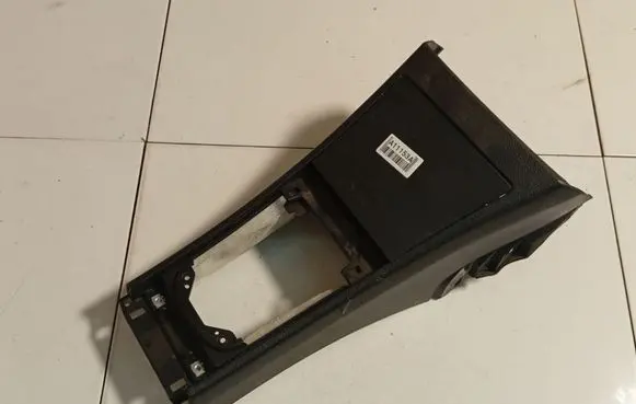 Nissan Tiida C11 Cup holder 68430EE90A