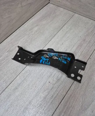 BMW X1 U11 Radiator support slam panel bracket 8737260