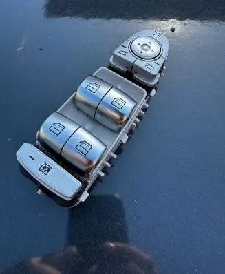 Mercedes-Benz E AMG W213 Electric window control switch A2139054803 IADSA01924
