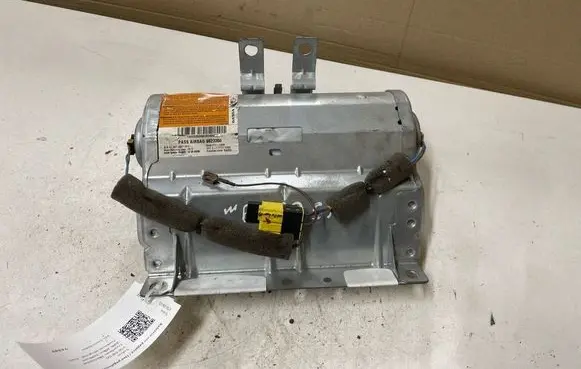 Volvo V50 Passenger airbag 601220700C 8623350