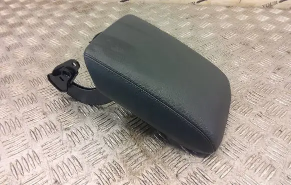 Audi S5 Armrest 
