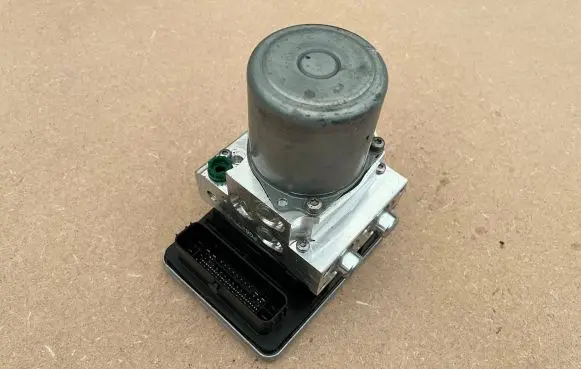 Mercedes-Benz GLE W167 ABS Pump A1679009713 A008M957