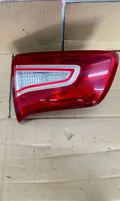 KIA Sportage Tailgate rear/tail lights 924053W0