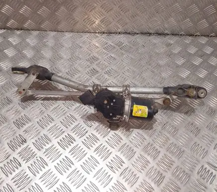 Renault Megane III Front wiper linkage and motor W000001615