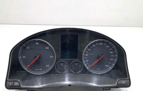 Volkswagen Golf V Speedometer (instrument cluster) 1K0920872K