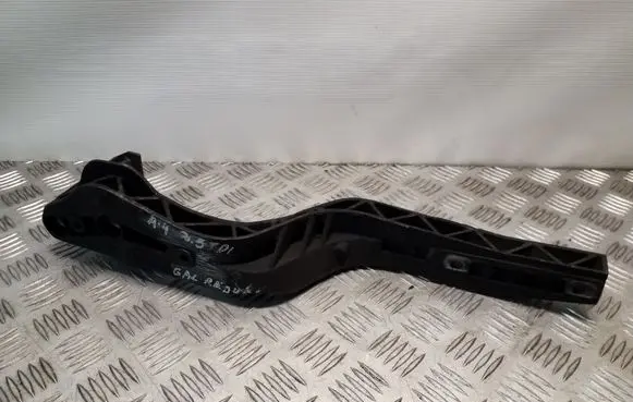Audi A4 S4 B5 8D Rear differential/diff mount bracket 8D0599289
