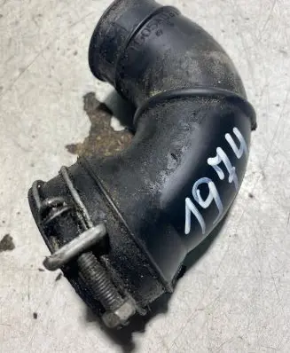 Mitsubishi Lancer X Air intake hose/pipe 1505A03752