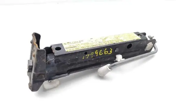 BMW 5 F10 F11 Lift Jack 6757131 10817410DE 71126757131-3