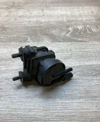 Renault Scenic I Turbo solenoid valve 7700874659