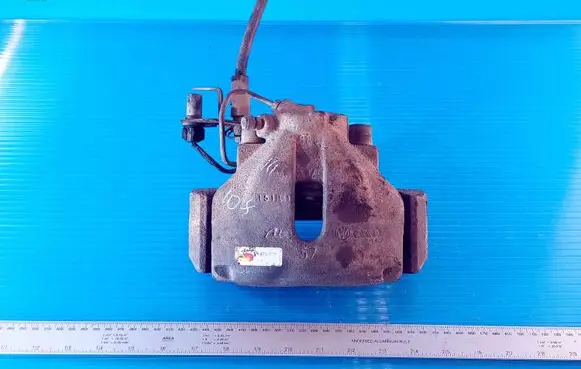 Audi A4 S4 B7 8E 8H Front brake caliper 151