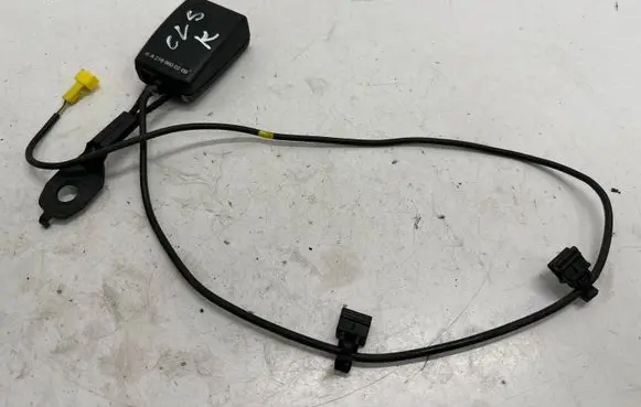 Mercedes-Benz CLS C218 X218 Front seatbelt buckle A2188600269