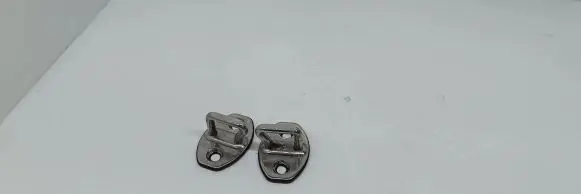 Volkswagen PASSAT B6 Front door lock loop/hook striker 3C0837033B