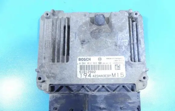 Fiat Croma Engine control unit/module ECU 0281012963 IMPRK1353097