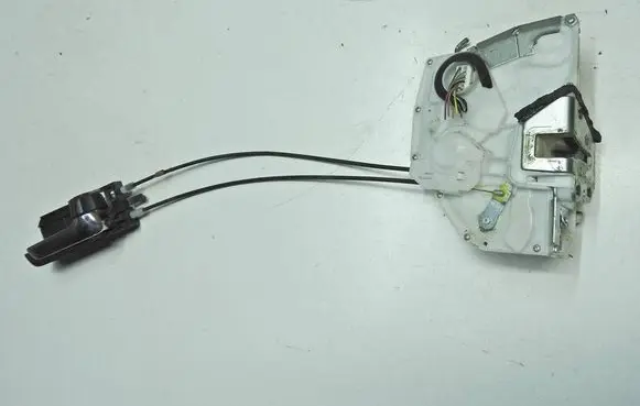 Suzuki SX4 Front door lock 82201-79J12