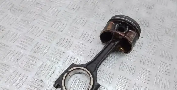 Volvo S80 Piston with connecting rod