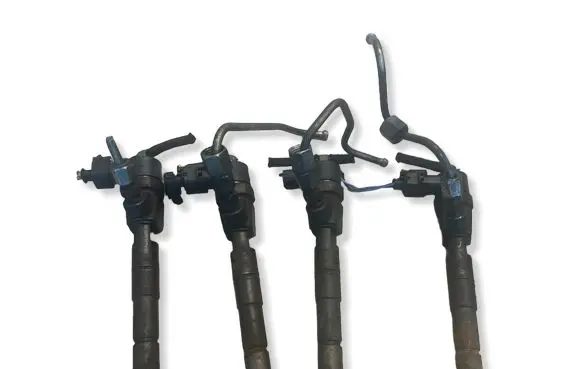 Fiat Punto (199) Fuel injectors set 0445110300
