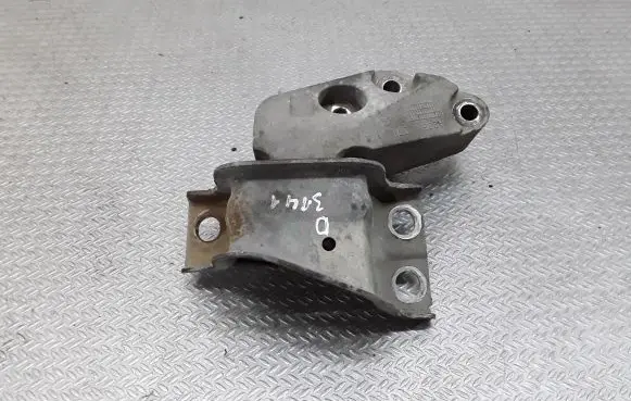 Peugeot Boxer Engine mount bracket A236071