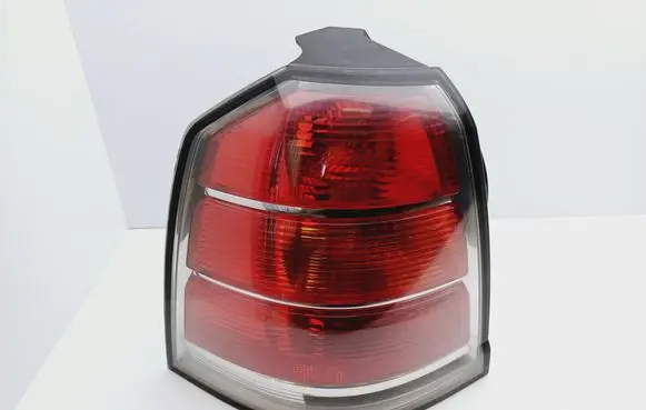 Opel Zafira B Rear/tail lights 24451841