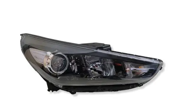 Hyundai i30 Headlight/headlamp G492121040 202308 X8T0104