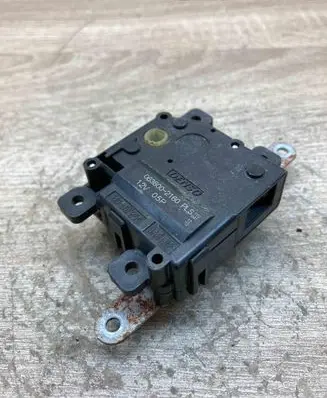 Toyota Auris 150 Air flap motor/actuator 0638002160 05P