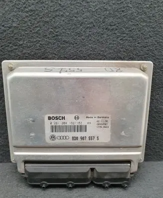 Audi A4 S4 B5 8D Engine control unit/module 8D0907557S 0261204182