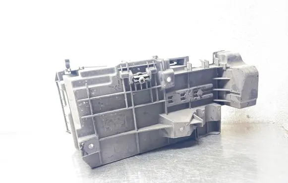 Opel Signum Battery box tray 24413805 0086022