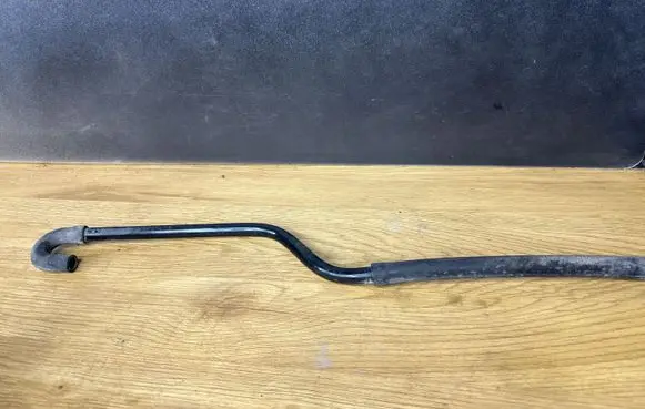 Volvo V70 Breather hose/pipe 949701