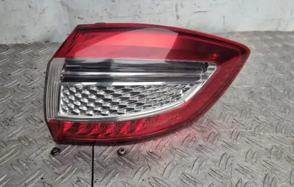 Ford Mondeo MK IV Rear/tail lights BS7113404B 14587
