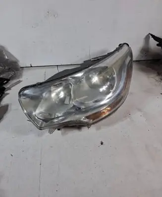 Citroen C4 II Headlight/headlamp